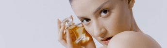Co powiecie o żółtych perfumach w oryginalnym flakonie